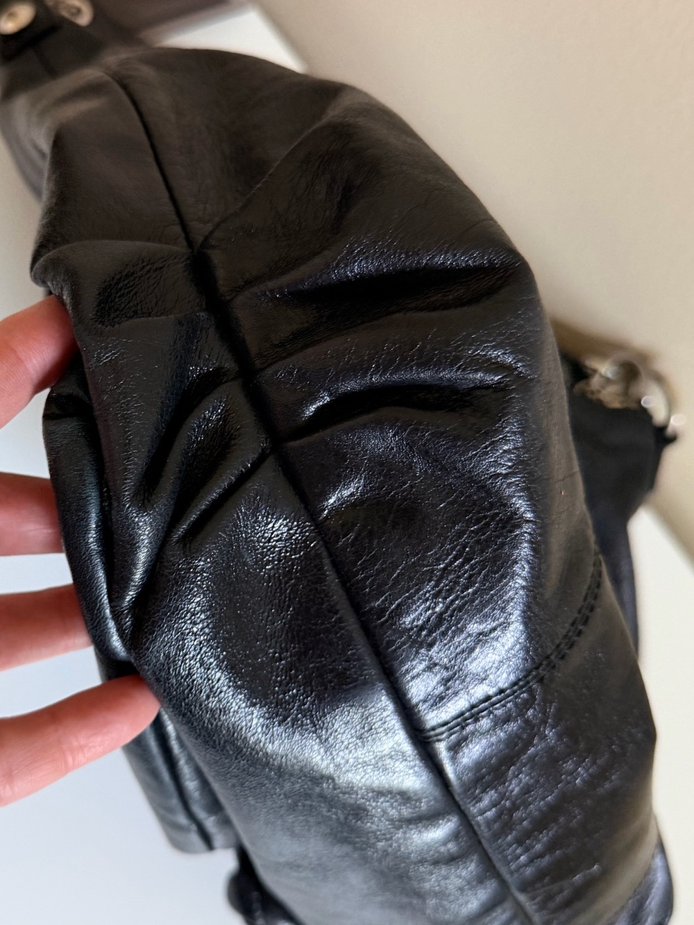 Coach Poppy Black Leather Shoulder Bag with Front Pockets - Picture 6 of 13